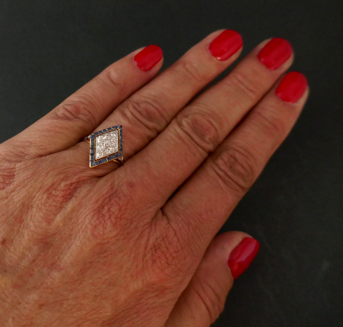 Bague saphirs et diamants époque Art Déco