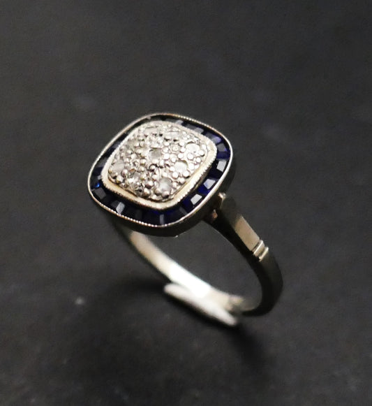 Bague Art Déco Diamants Et Saphirs Calibrés, Or Et Platine