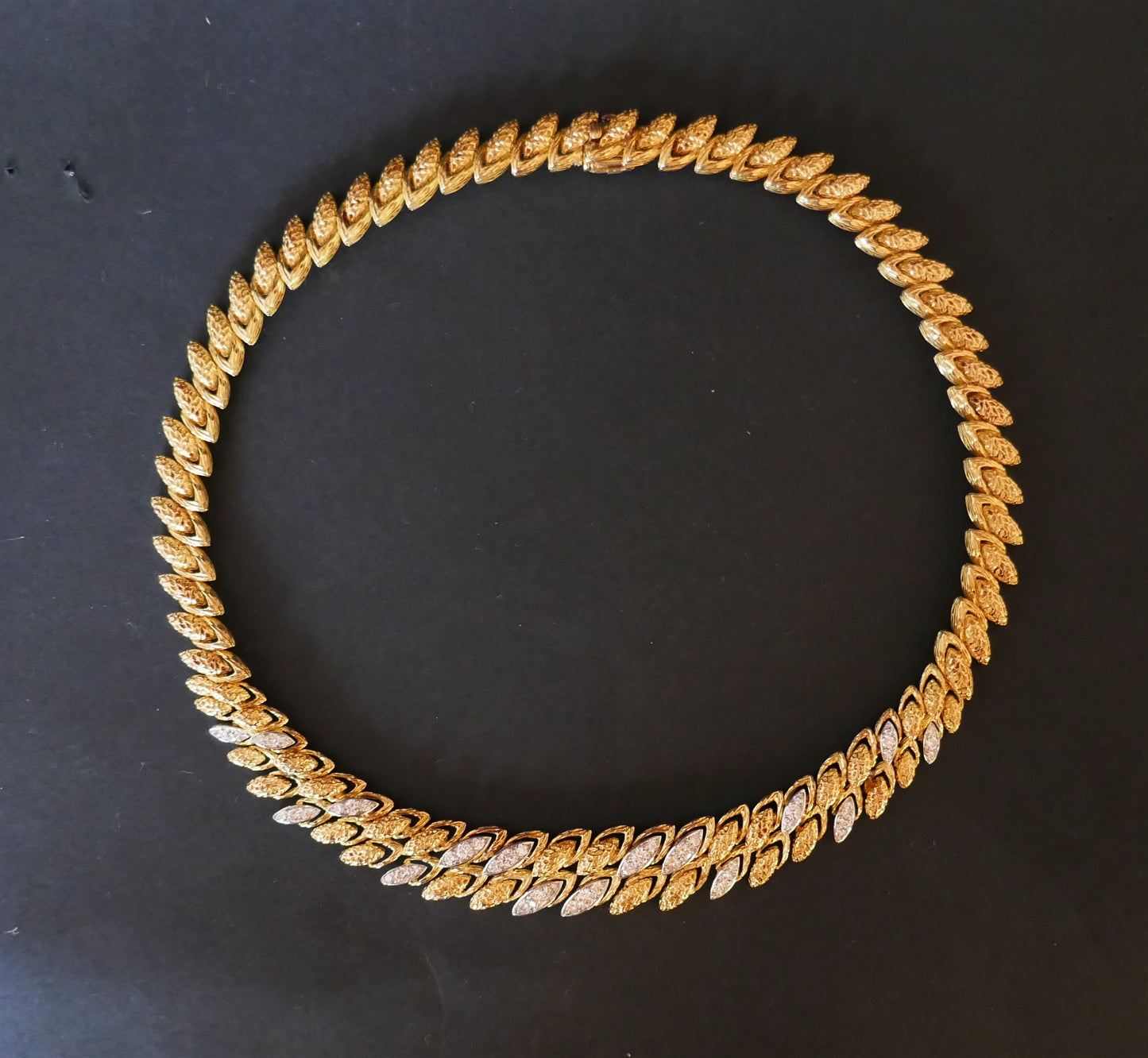 André VASSORT , Important Collier Diamants, Or Jaune Et Platine, Vers 1970