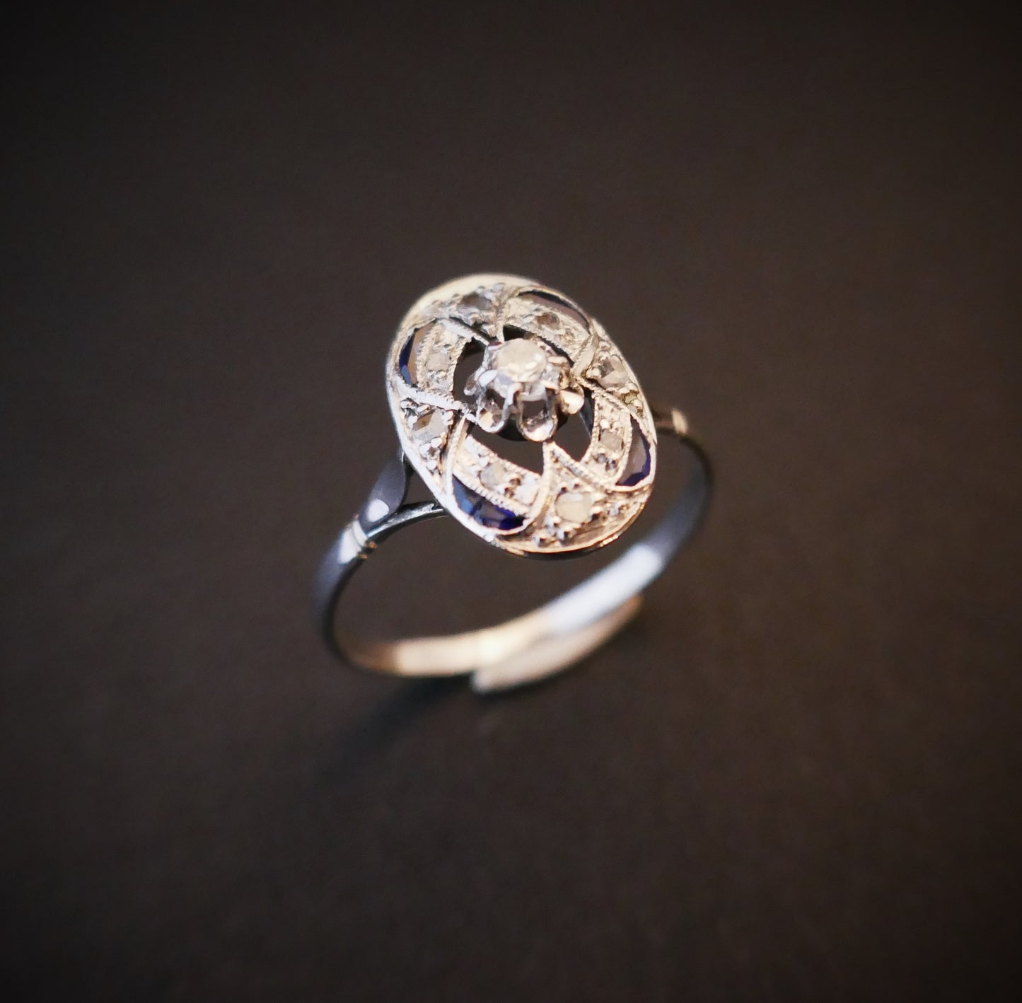 Bague Art Déco Diamants Et Saphirs, Or Et Platine