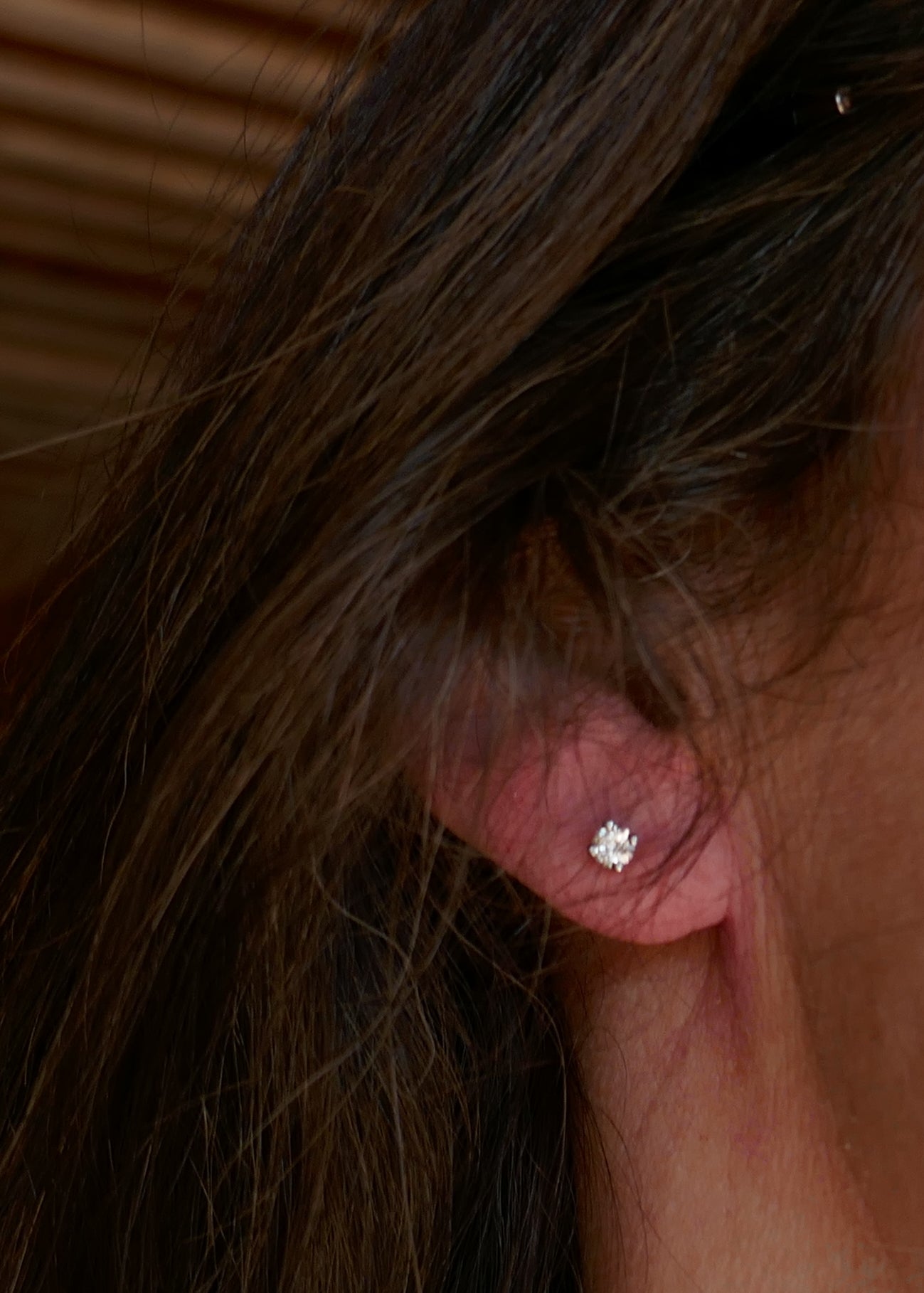 Boucles d'Oreilles Puces Diamants, Or Blanc 18 Carats