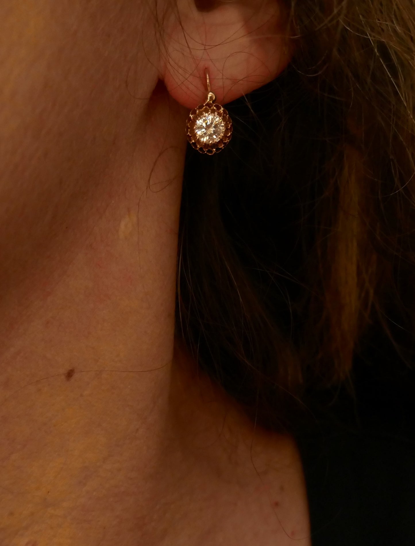 Dormeuse Or 18 Carats Et Pierres Blanches