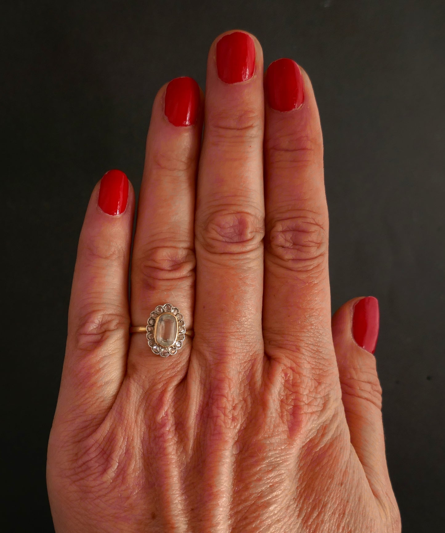 Bague Sertie d'Une Aigue Marine Et Diamants