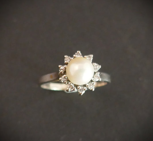Bague Perle Et Diamants, Or Blanc 18 Carats