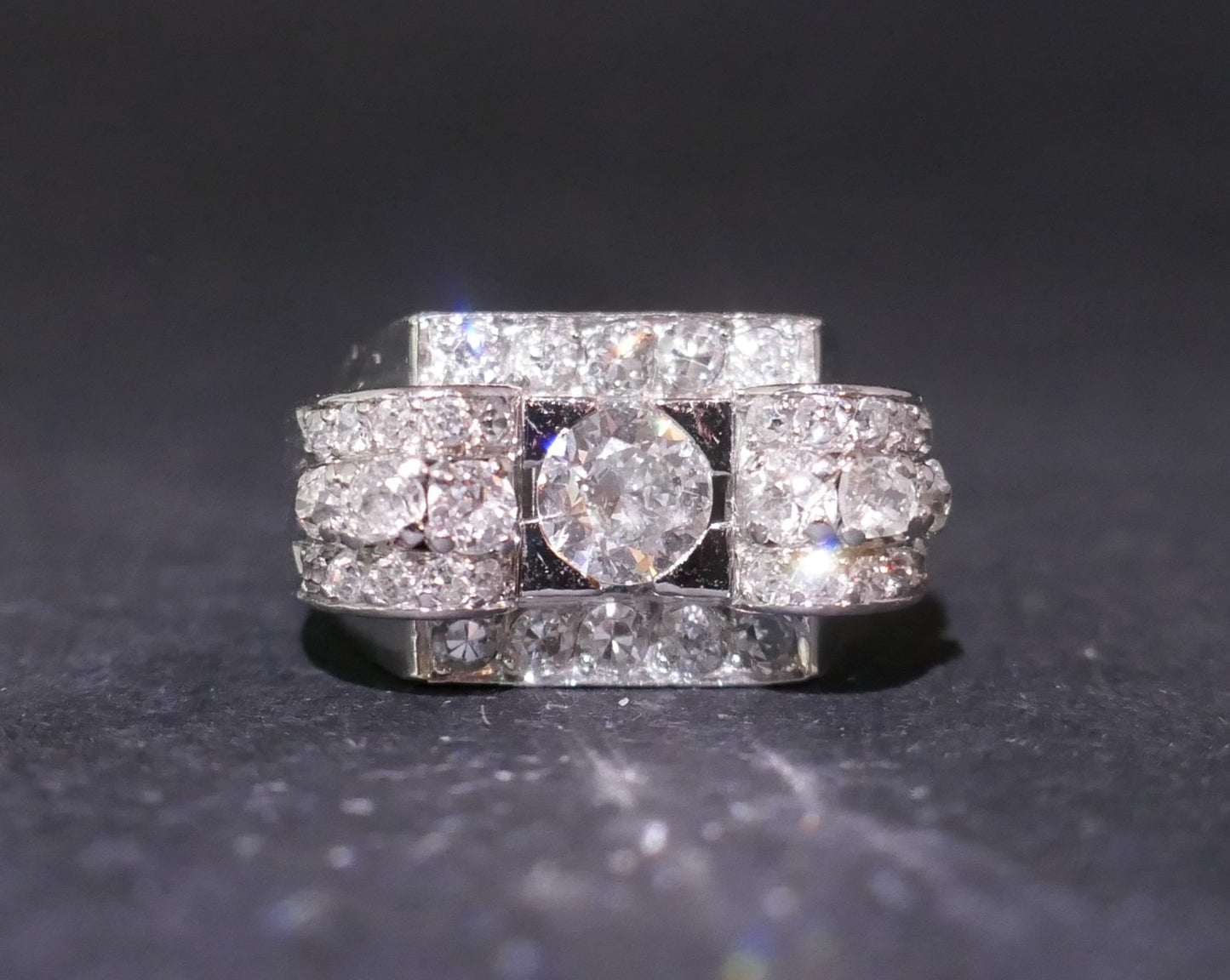 Bague Tank En Platine Et Diamants 1,50 carats, Art Déco