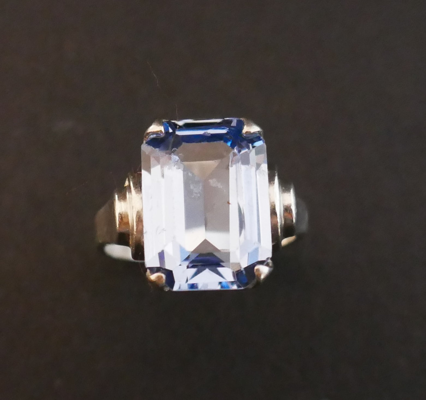Bague art Déco En Argent Sertie d'Un Spinelle Bleu de synthèse