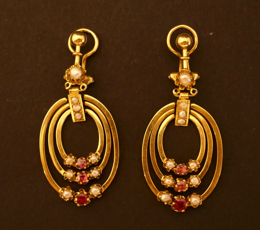 Pendants d'Oreilles Rubis Et Perles Fines, Or 18 Carats