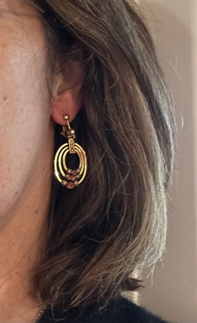 Pendants d'Oreilles Rubis Et Perles Fines, Or 18 Carats
