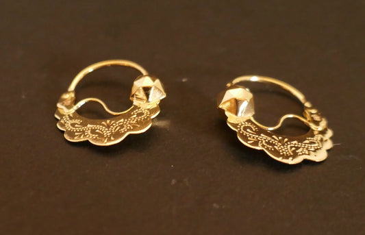 Boucles d'oreilles créoles Savoyarde en or 3 tons