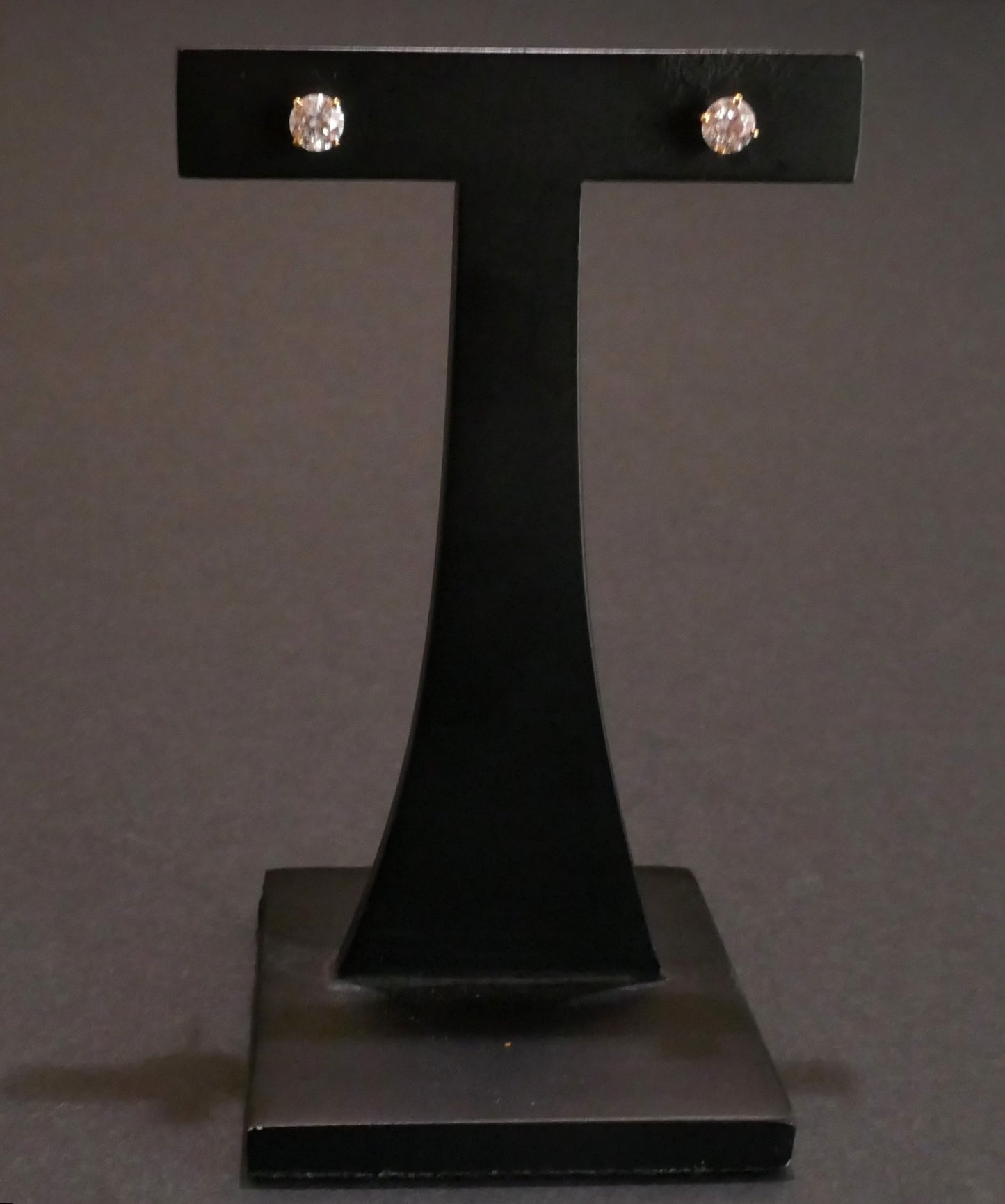 Puces d'oreilles diamants, 0,30 carat au total