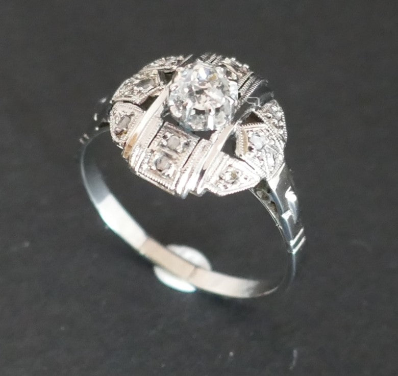 Bague Art Déco Diamants, Or Blanc Et Platine