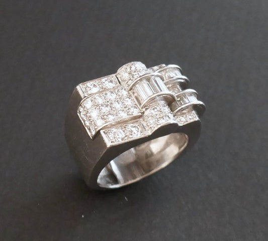 Bague Chevalière Sertie De Diamants, Monture Platine