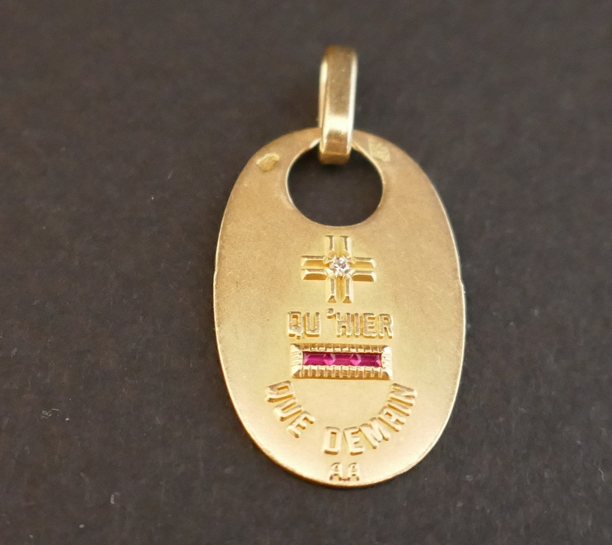 Augis Médaille d'Amour Diamant Et Rubis, Or 18 Carats