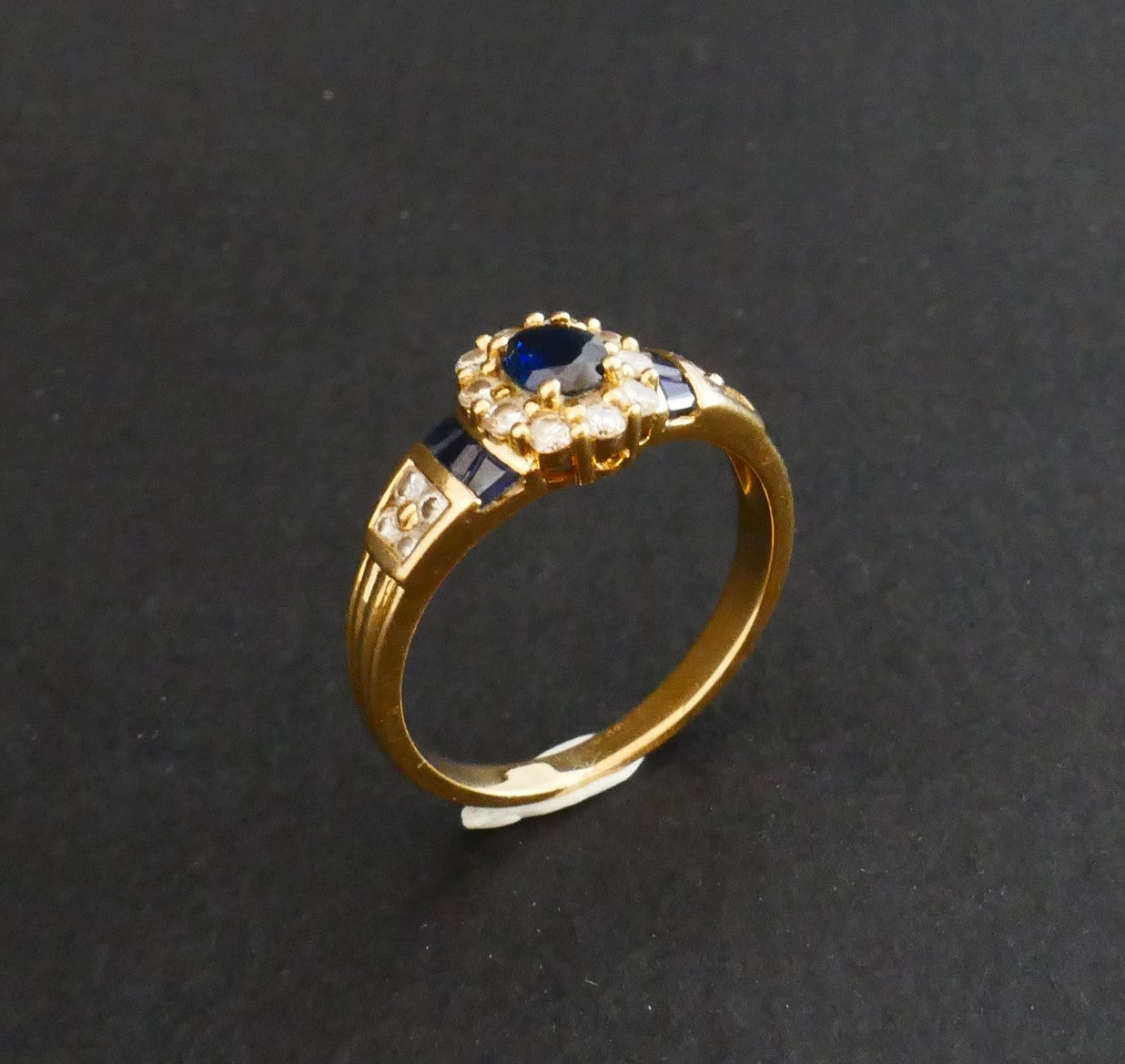 Bague Saphirs Et Diamants, Or 18 Carats