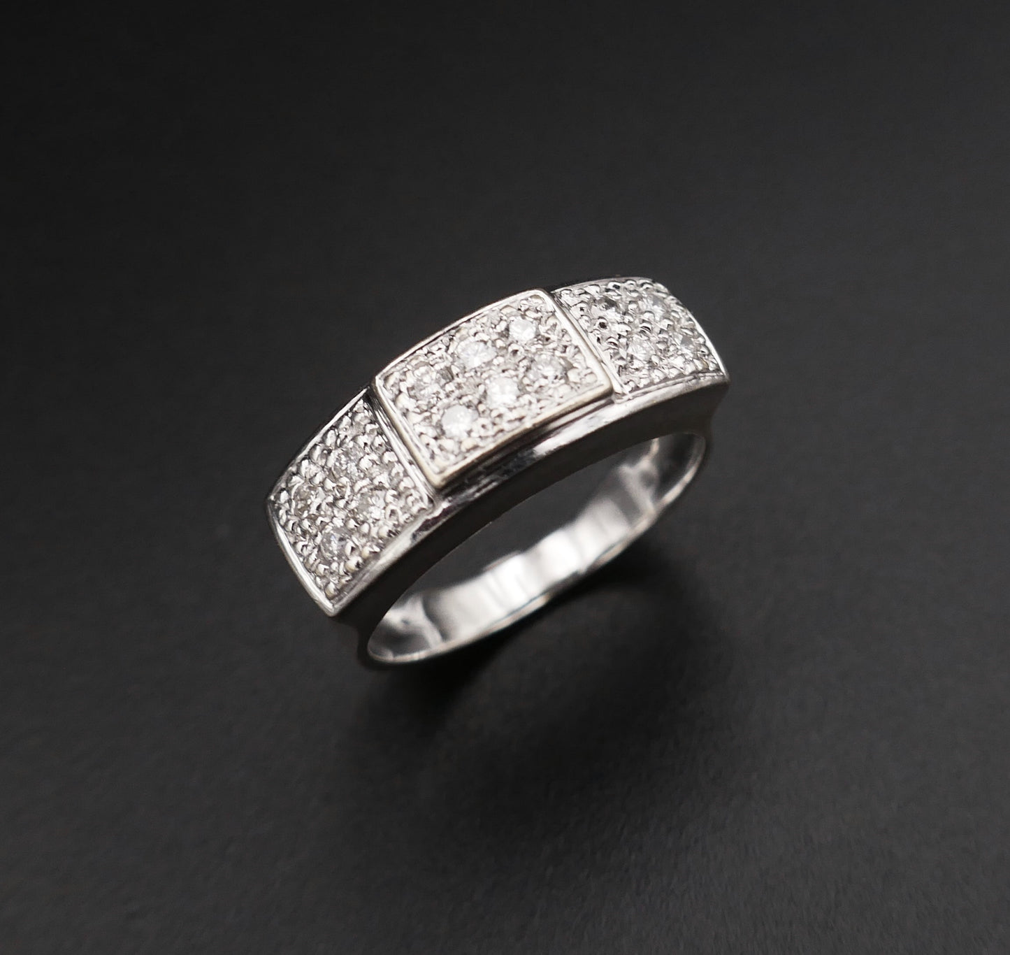 Bague Diamants, Or Blanc 18 Carats