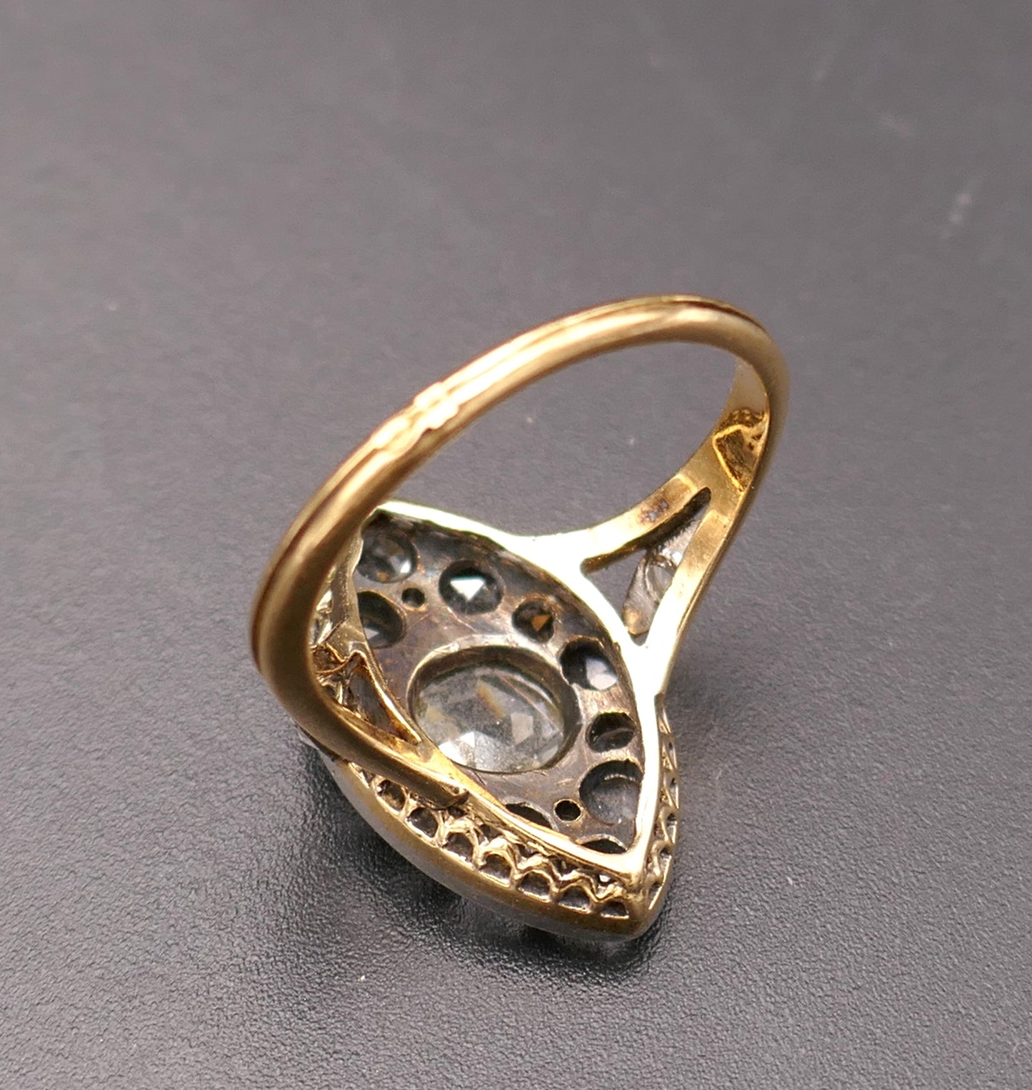 Importante Bague Marquise Diamants Taille Rose, Or Et Platine.