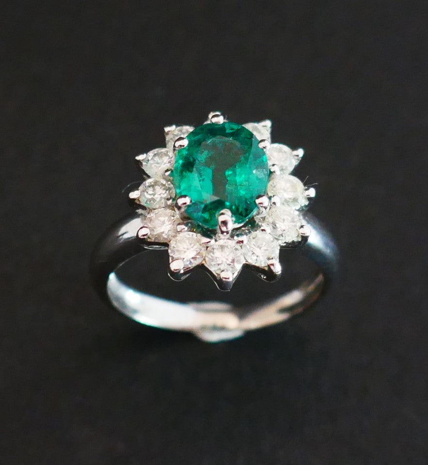 Bague émeraude et diamants