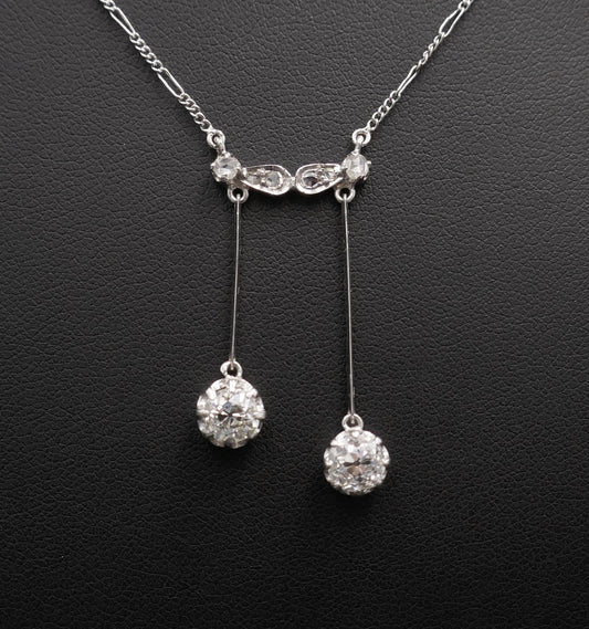 Collier Négligé Diamants Taille Ancienne 1 carat Et Diamants Taille Rose, Or Blanc 18 Carats.