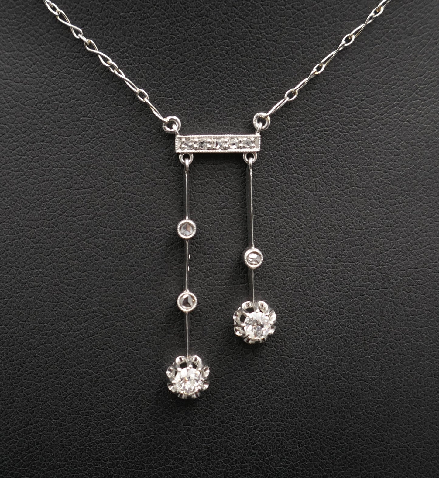 Collier Négligé Diamants, Platine.