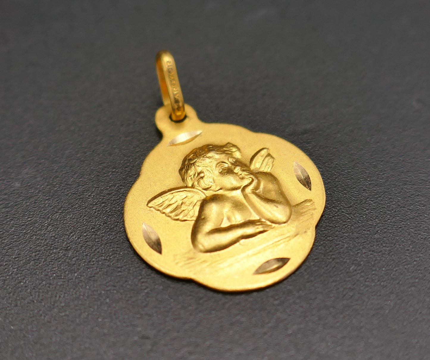 Médaille Ange, Or Jaune 18 Carats.