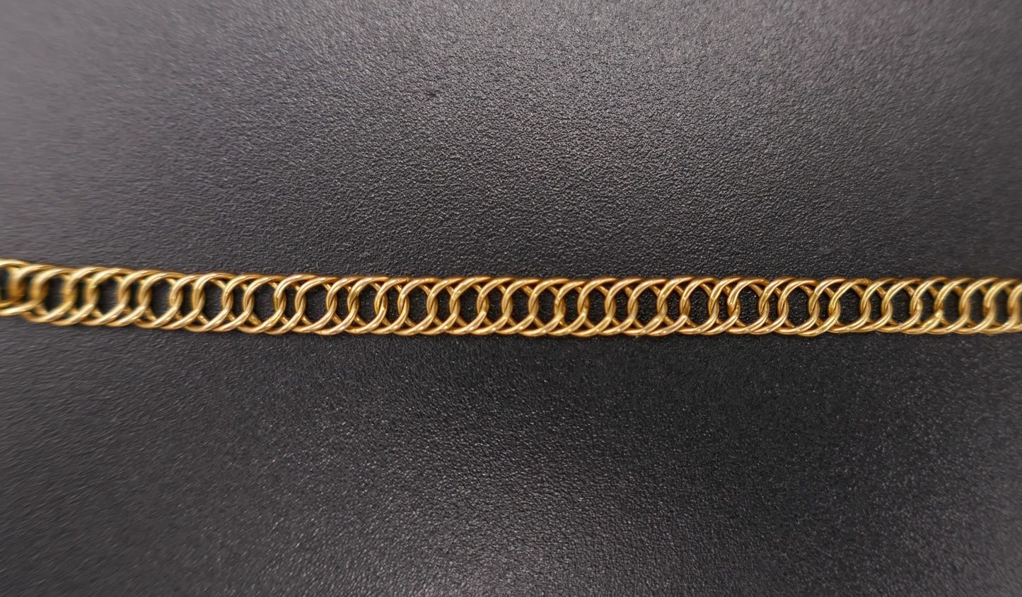Sautoir régional ancien maille plate 1,67 mètre, fermoir émaillé.