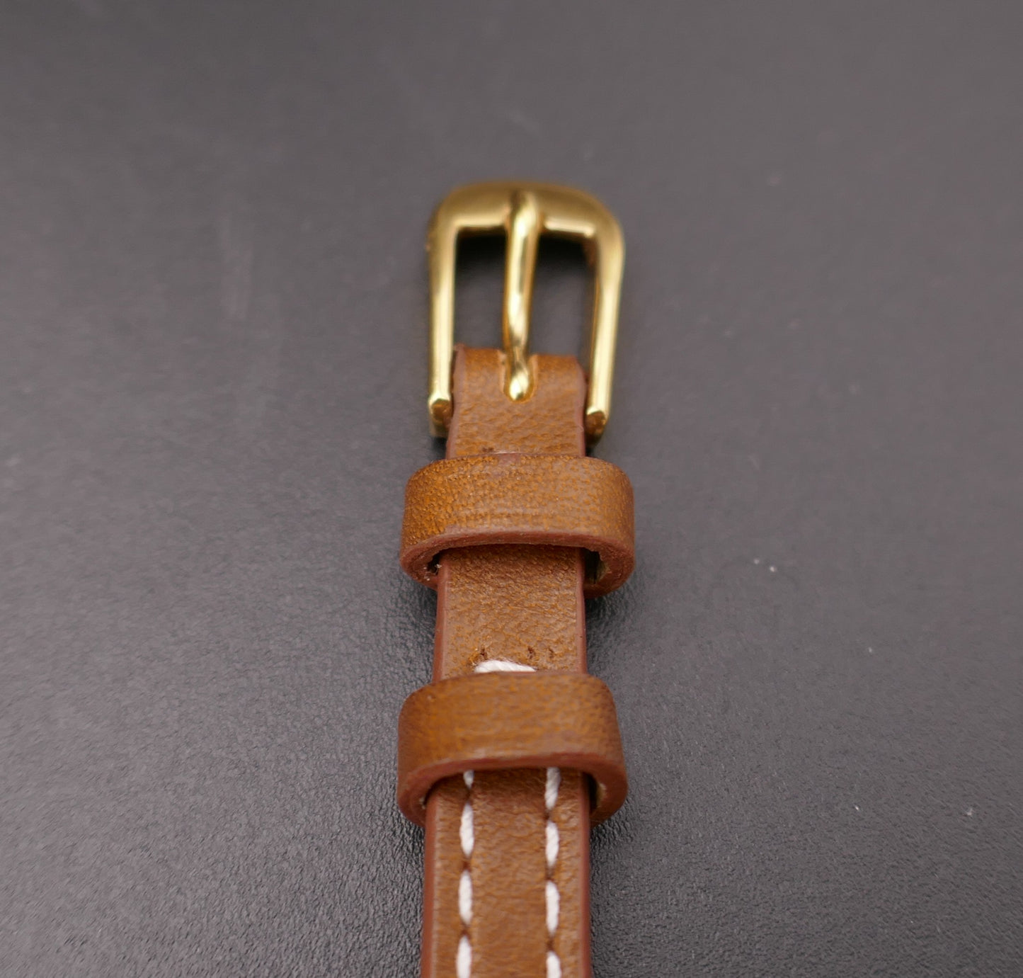 Mini Montre En Or 18 Carats.