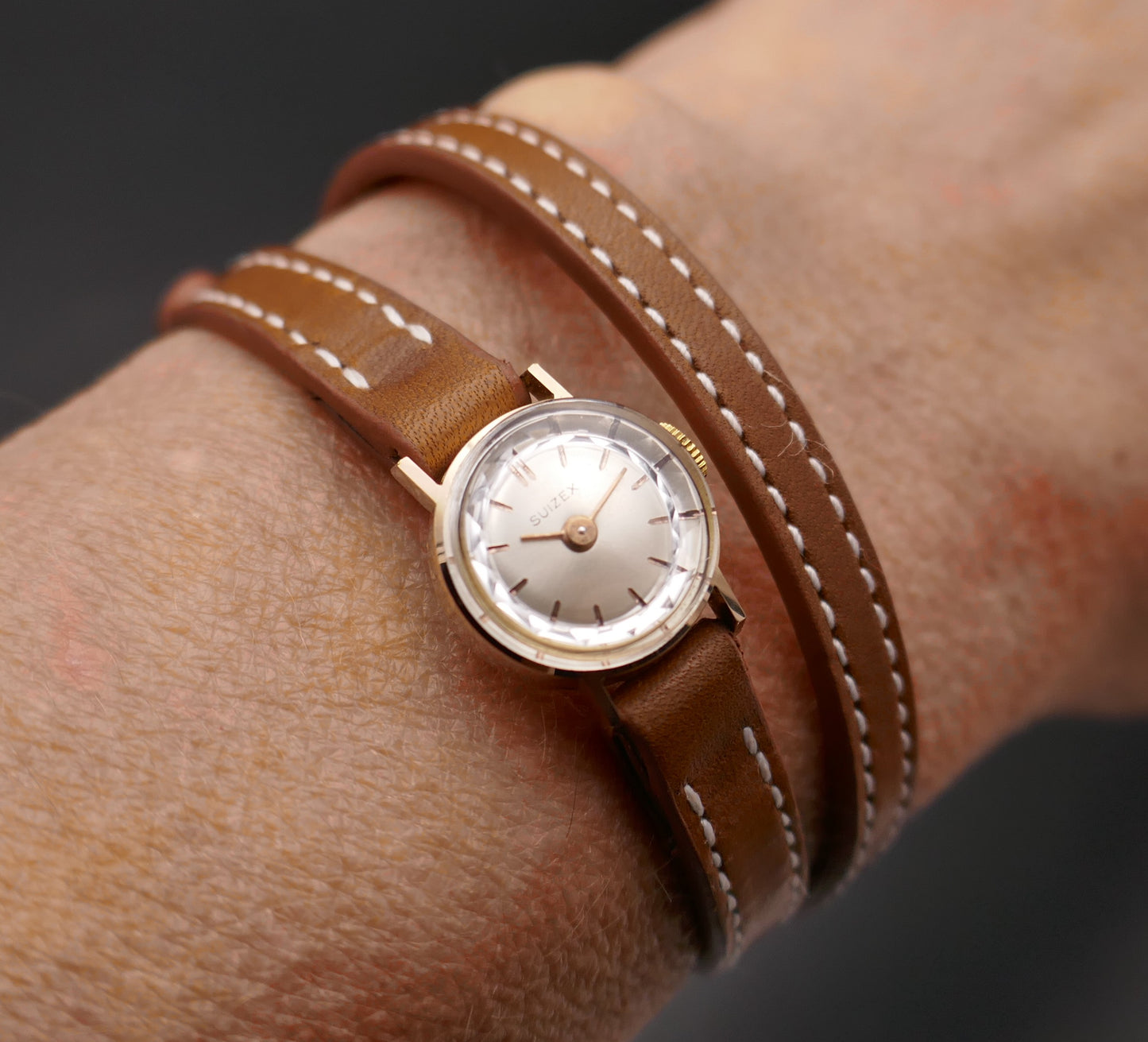 Mini Montre En Or 18 Carats.