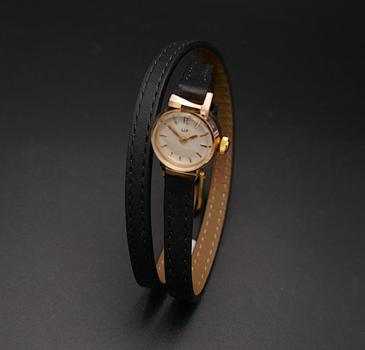 LIP Montre En Or 18 Carats, bracelet double tour. Excellent état.