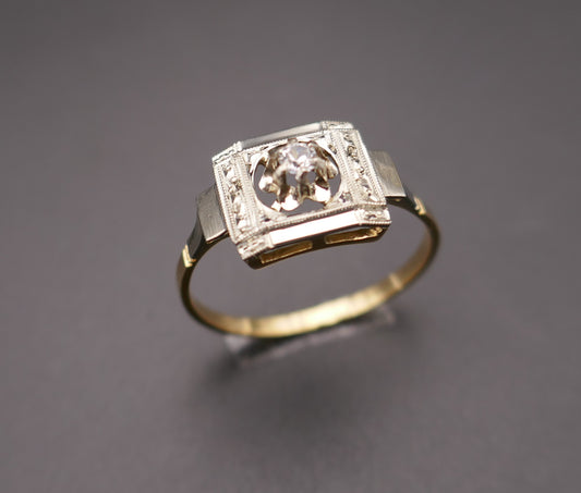 Bague diamant, Art Déco, monture en or 2 tons.