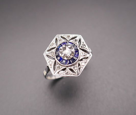 Bague Art Déco Diamants Et Saphirs Calibrés.