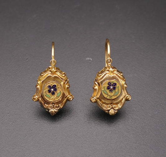 Pendants d'oreilles anciennes or et émail.