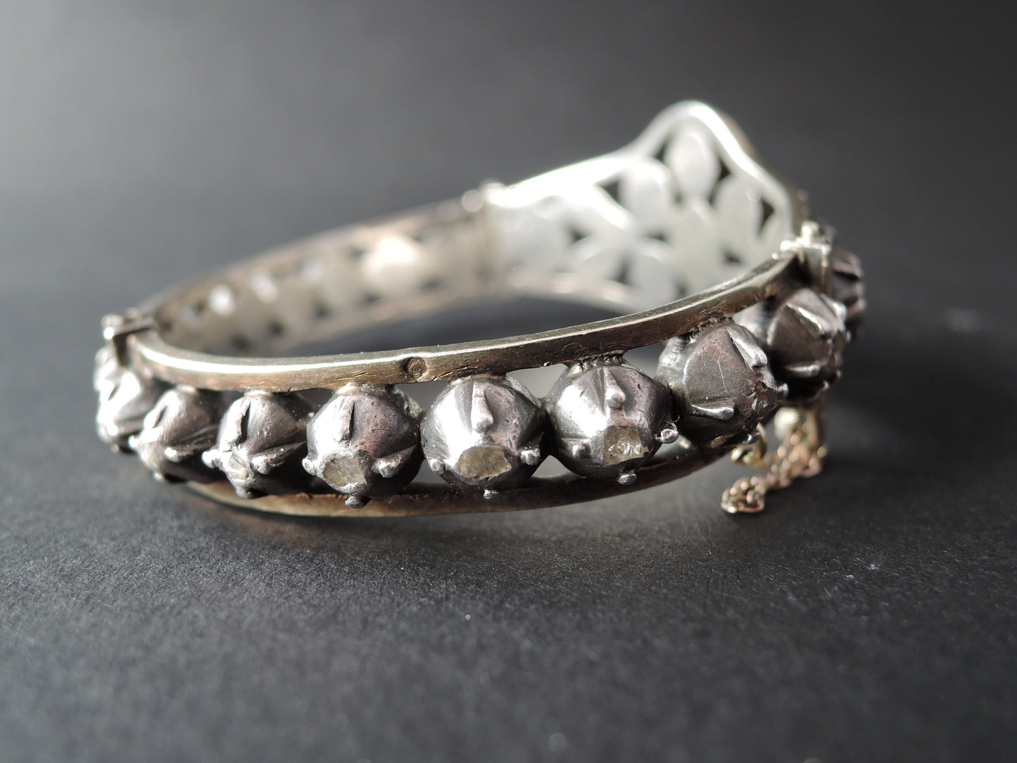 Bracelet Serti De Diamants Taillés En Rose, Argent