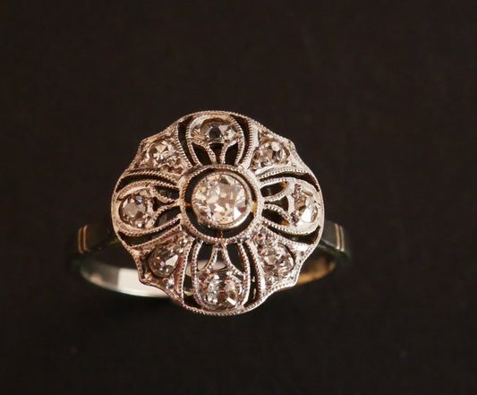 Bague Fleur Diamants, Or Et Platine