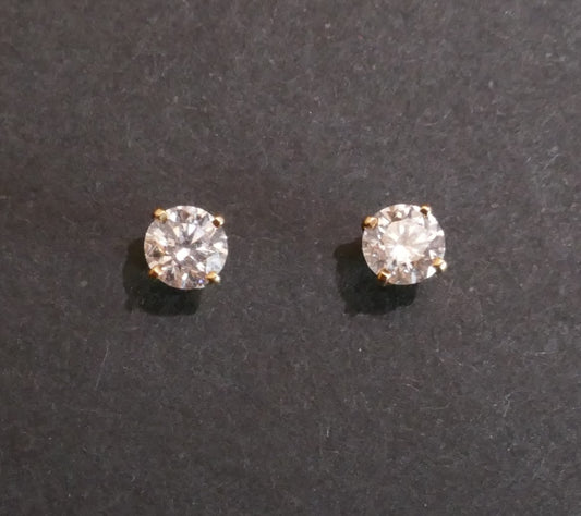 Puces d'oreilles diamants, 0,30 carat au total